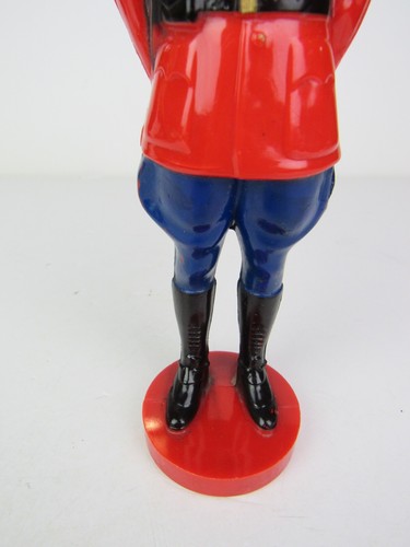 Vintage RCMP Royal Canadian Mounted Police Reliable Plastic Toy Figure Souvenir - Picture 10 of 15