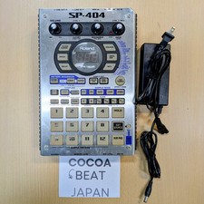   w/Adapter,Compact Flash 1GB,Soft Case  ROLAND SP-404 Sampler from Japan Tested