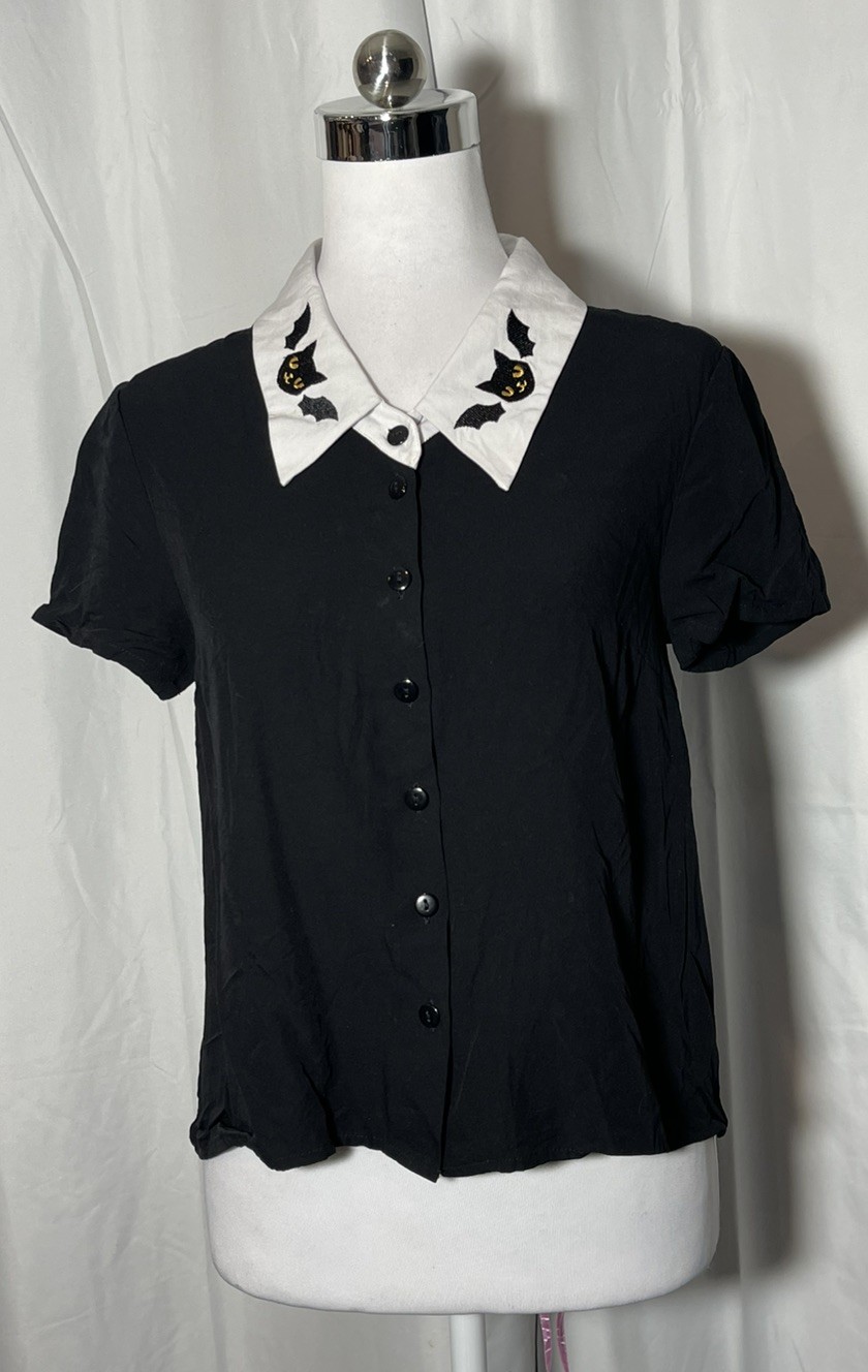 ModCloth X Dangerfield Black Button Up Short Slee… - image 1