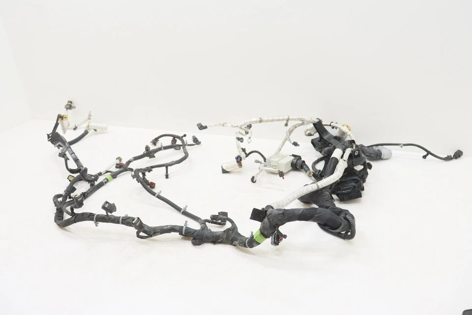 Arnés de cableado de motor Chevrolet Silverado 2500HD 2021-2023 FABRICANTE DE EQUIPOS ORIGINALES 84893486 Foto 3 de 4