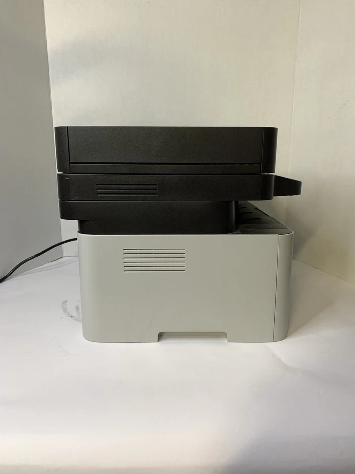 Samsung Xpress M2070FW Printer Monochrome Laser Copier Wireless-No Toner no papr - Image 3 of 4