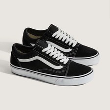 VANS Old Skool Black/White Solid Low Top Lace Up Sneaker Rubber Sole