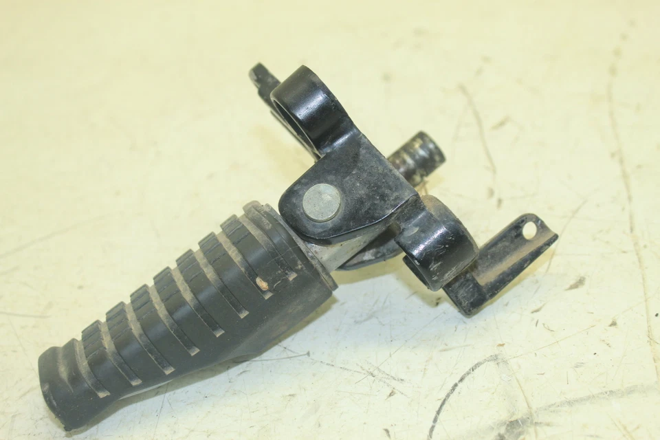 1995 KAWASAKI NINJA 250R 250 OEM RIGHT REAR BACK PASSENGER PEG A11D - Image 2 of 4