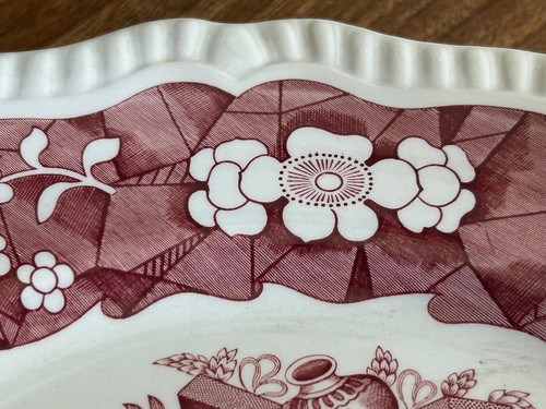 SPODE Archive Collection Regency Series TROPHIES 11" Dinner Plate Cranberry Red - Picture 4 of 13