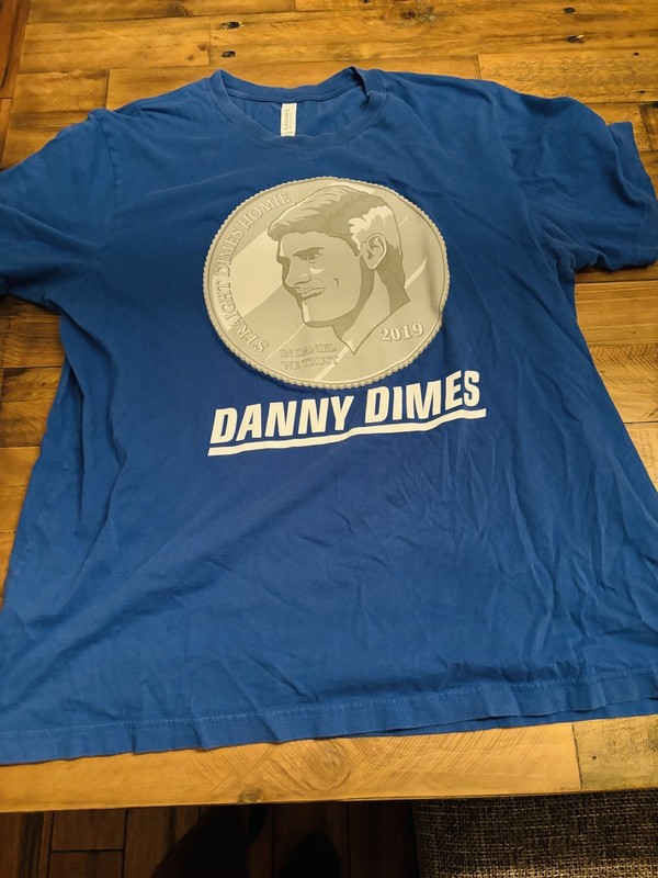 Rare - NY Giants - Daniel Jones - DANNY DIMES - Barstool Sports - T Shirt- XL
