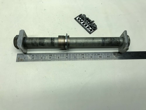 Suzuki GSXR750 (1) 04' K2 K3 Hinterrad Steckachse Achse Rear Axle spindle