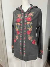 Flower Embroidery Pre-Owned Sweatsuit, Size Medium