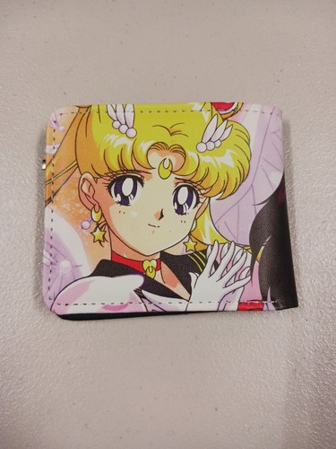 Sailor Moon Bi Fold Wallet (NEW) - Picture 2 of 5