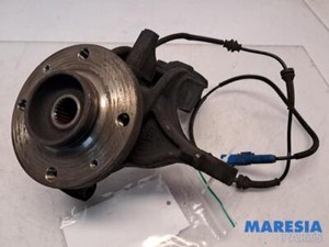 Achsschenkel links vorne Peugeot 208 I CA, CC 330776 P21893483