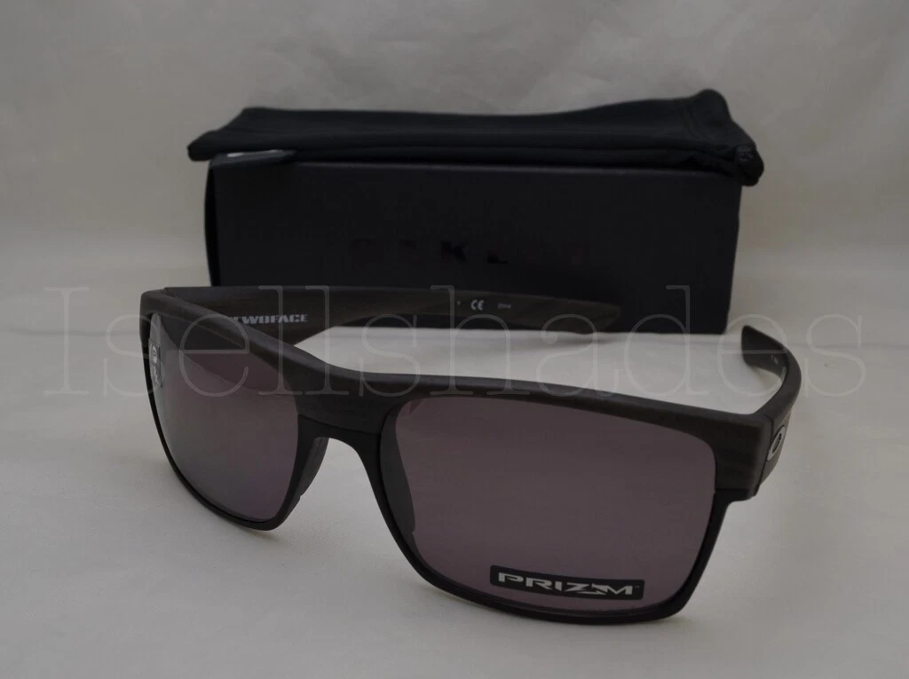 Oakley hot sale twoface woodgrain