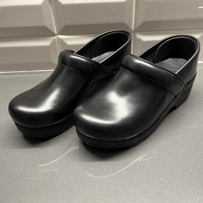 Dansko Women's Narrow Professional Clog Shoe Black Cabrio US 4.5-5- NIB, EU 35