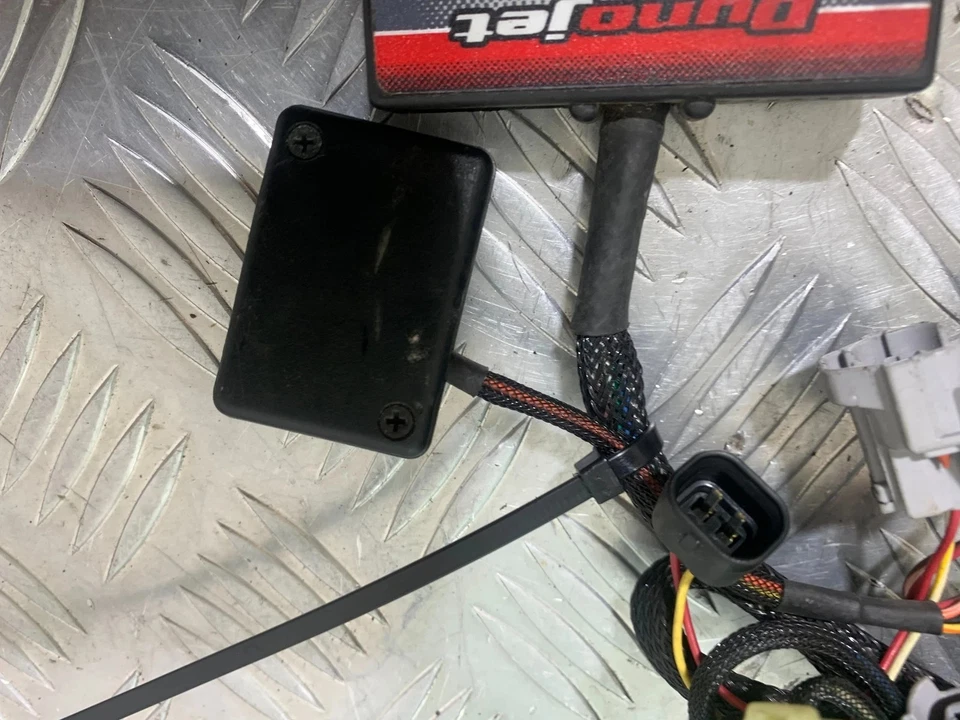 KAWASAKI ZX10R ZX 10R POWER COMMANDER V YEAR 2011-2015 (CMB1154) - Image 3 of 4