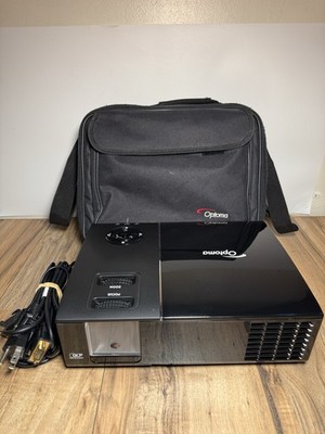 Optoma EP761 DLP 3200 Lumens Desktop Compact Projector *ONLY 137 Lamp Hours!!*