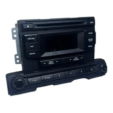 17-18 HYUNDAI ELANTRA AM FM CD RADIO RECEIVER DISPLAY SCREEN OEM 96170F2270UAT