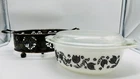 Pyrex Black & White Tulips 043 Casserole Dish 1.5 Qt with Lid & Holder VTG 50s