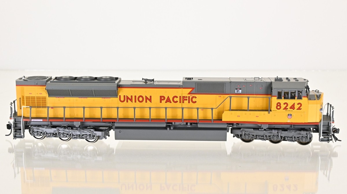 KATO EMD SD90/43MAC Union Pacific 8242 HO scale | eBay