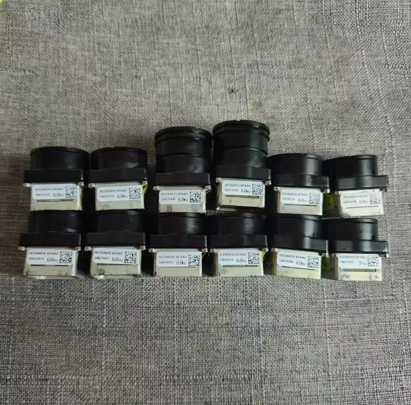 Bosón FLIR 320, 60 Hz, lente 13,8 mm, una unidad Foto 2 de 3