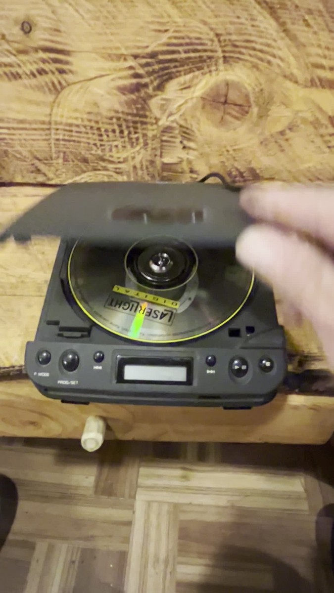 Vintage Denon DCP-50 CD Player Portable Compact Discman 1990 *Rare