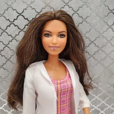 Replacement Barbie Doctor Fast Cast Clinic Doll. Hispanic With Outfit, No Shoes