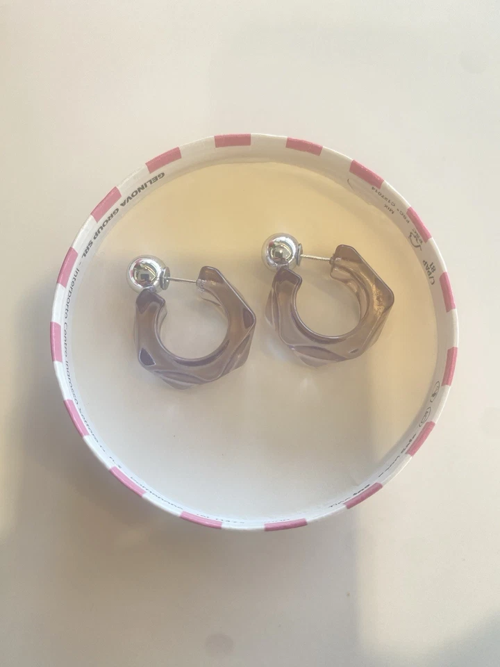 Orecchini a Forma C Irregolari in Acrilico Trasparente Geometrici - Immagine 3 di 4