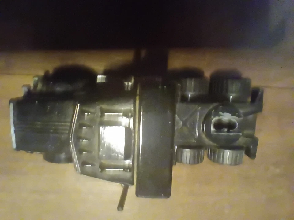 1981 Matchbox Peterbuilt Supergas Convoy. - Image 4 of 4