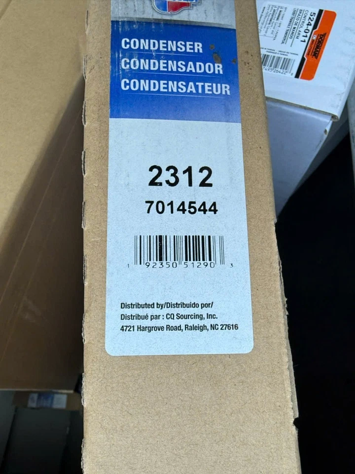 Condensador de aire acondicionado para Cadillac 1999-2000 1994-2002 Chevrolet GMC Foto 2 de 2