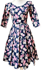Vintage Dress Rose Print 80s does 50s Stiff Cotton Fit Modern XS 4/6