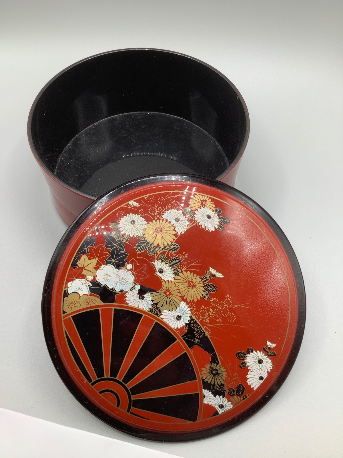 Vintage 80s Lacquerware Container Trinket Box Asian Design Round ...