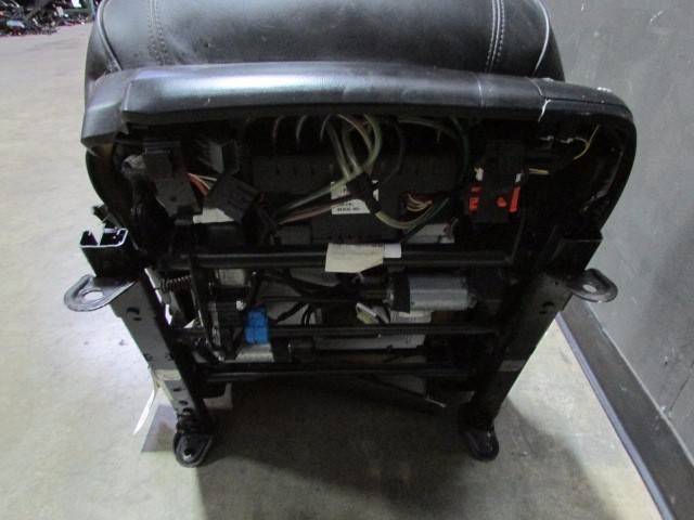 Maserati Quattroporte, LH, Left Front Seat, Black, Used