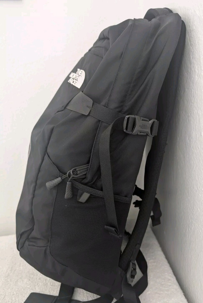 The North Face Iron Peak Backpack Black Laptop Waist Strap  display picture 2