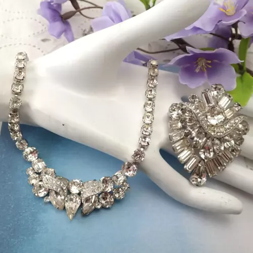 VTG Block Eisenberg Signature Icing Clear Rhinestone 16" Necklace Pin Brooch Set