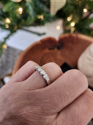 ATEMBERAUBENDER PLATIN 0,75 CT TW NATÜRLICHER 5 DIAMANTEN JARED Ehering GRÖSSE 7. 