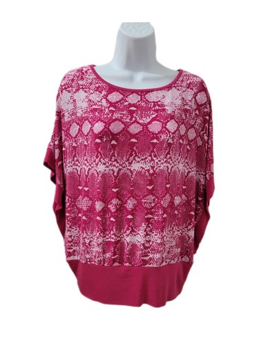 Affinity for Knits Top Womens Medium Stretch Short Slvs Pink White Animal Print