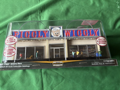 Menards 271-5140 Piggy Wiggly, Chasing Lights - HO