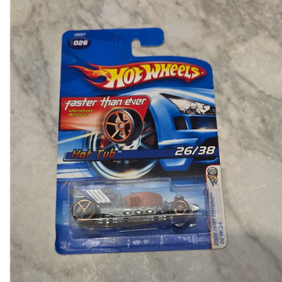 Hot Wheels 1:64 Diecast Hot Tub Faster Than Ever Car 2006 Silver Brown