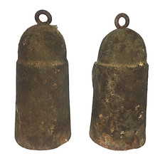 RARE Poids d'horloge comtoise ou parquet 18ème 4445g et 4400g