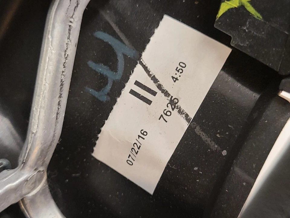 2017 SUBARU LEGACY OUTBACK Black Steering Wheel W Controls — 第 4/4 张图片