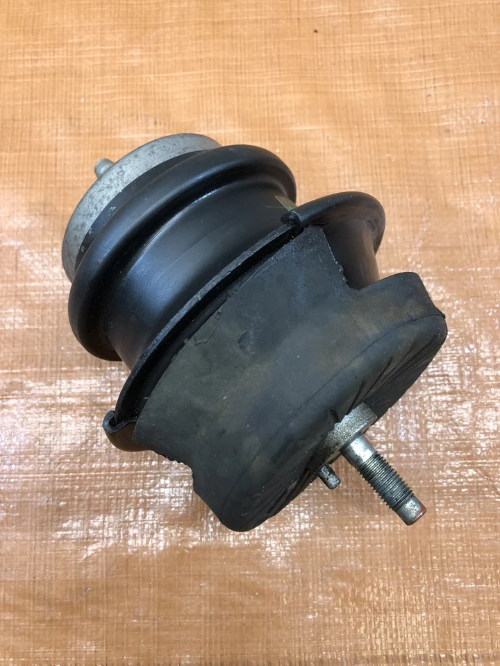 08-17 INFINITI EX37 G37 Q40 Q60 QX50 TRACCIÓN TRASERA MOTOR MONTAJE AISLANTE 3,7 L T2 Foto 2 de 4