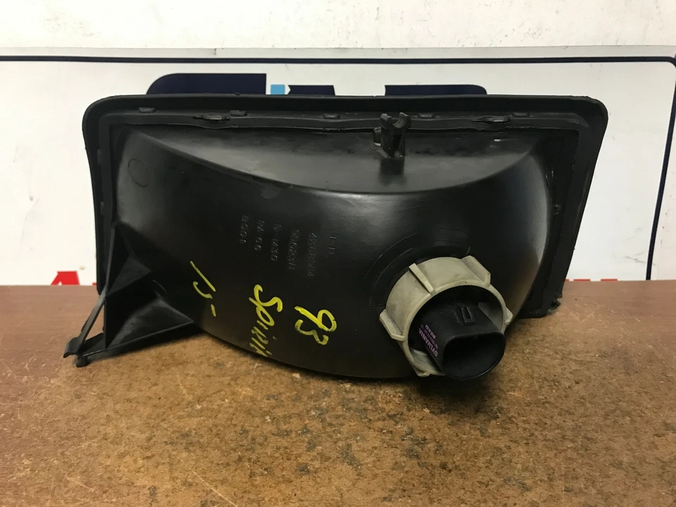 1993 DODGE SPIRIT СПРАВА/ПАССАЖИР ФАРЫ #15 *СЛОМАННЫЕ ВКЛАДКИ - Изображение 3 из 4