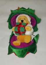2001 Disney Store Pooh Surprise Christmas Tree 7" Plush Winnie The Pooh 