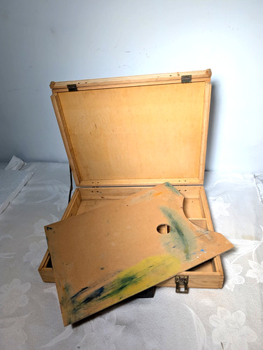 Vintage Wooden Artist Art Supply Sketch/Painting Storage Case