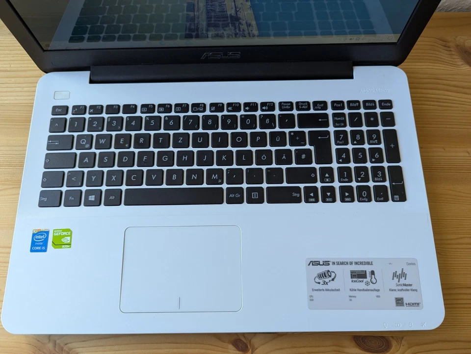 Asus R556LD-XX262H Laptop 15,6 Zoll,Intel I5 4210U,8GB RAM,1TB HDD,820M Nvidia - Bild 3 von 4