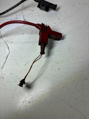 Front Brake Pad Wear Sensor Plug 2205400108 00-06 Mercedes Benz W220 S430 S500