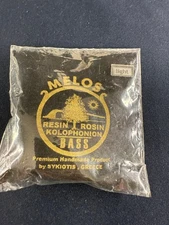 Melos Bass Rosin, Light
