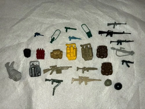 Gi Joe ARAH 1983 Weapon Accessory Lot Dial Tone Blowtorch Alpine Spirit Doc Part