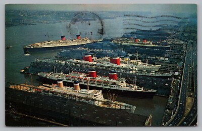 Postcard Port of New York Ships SS Queen Elizabeth Aircraft Carrier USS Intrepid