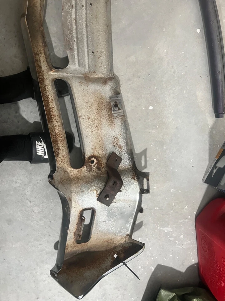 1968 1969 BUICK SKYLARK  FRONT BUMPER ASSEMBLY - Image 4 of 4