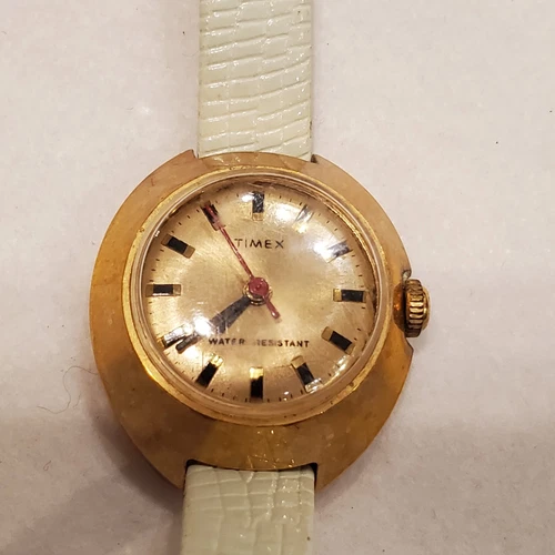 Vintage UFO Timex Mechanical Wind-up Ladies Watch With Gold Tone - Running