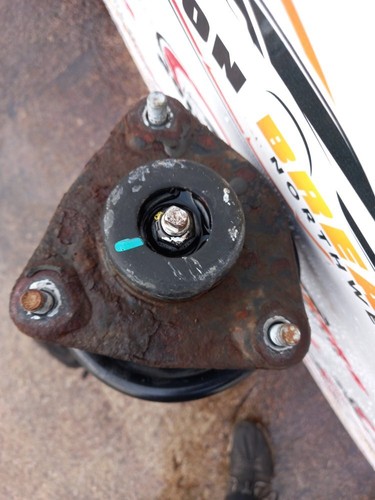 2010-2015 Kia Sportage 5 Door D4FD COMPLETE SUSPENSION LEG FRONT DRIVER SIDE - Picture 12 of 21