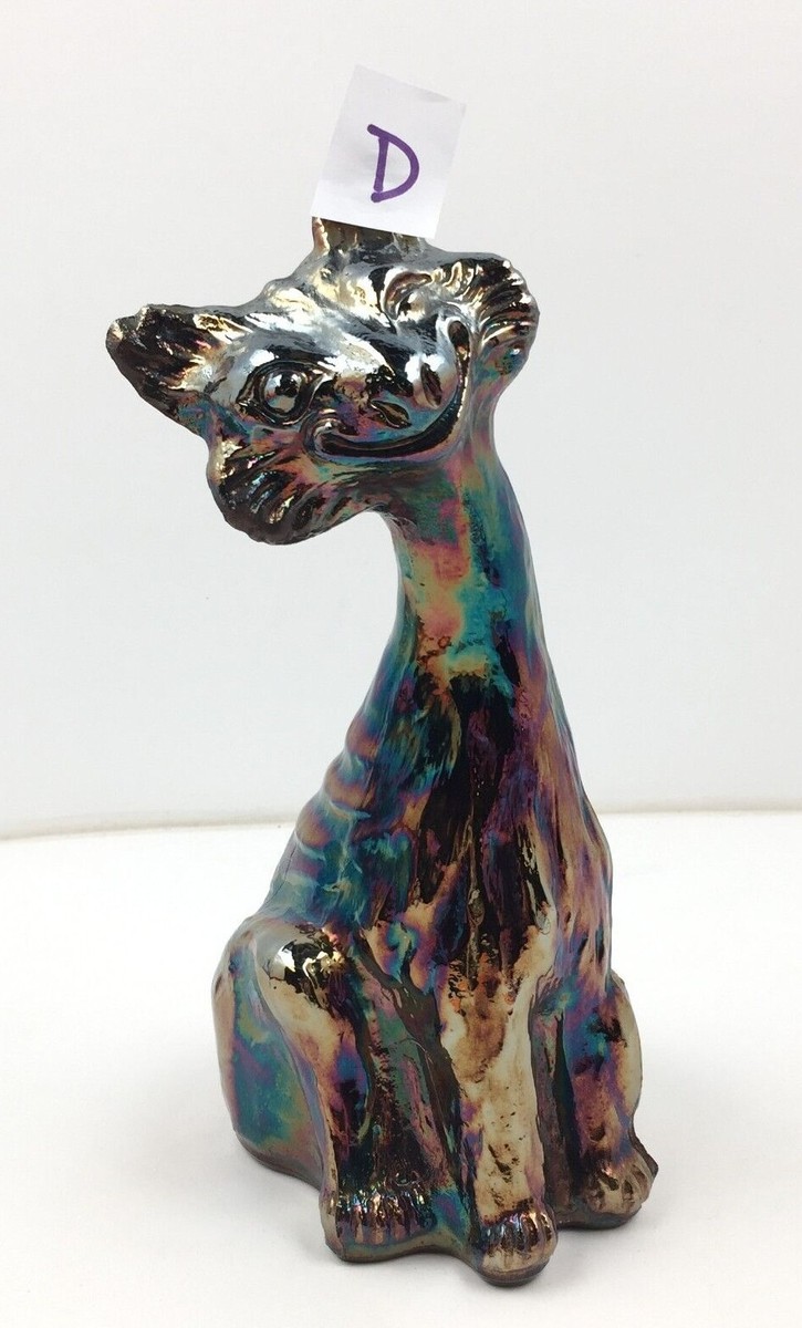 フェントン　猫 Fenton White Opalescent Sitting Cat Gold Eyes Hand Painted